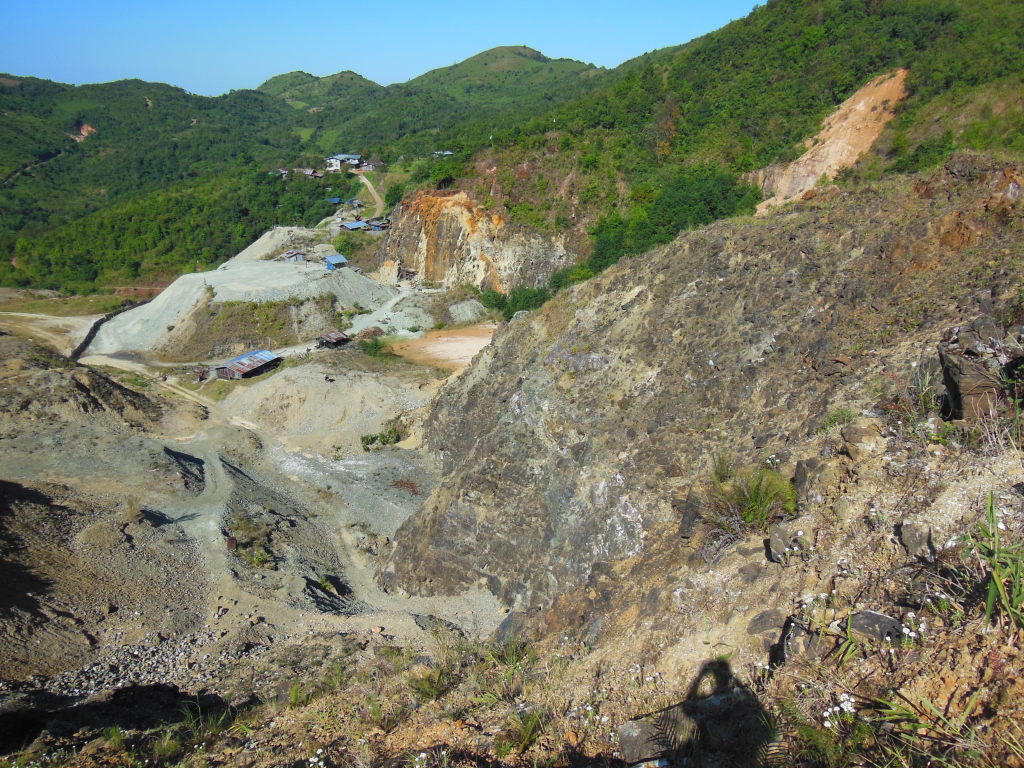 Newly discovered ophiolite mantle sequence harzburgite and lherzolite in Mogok.