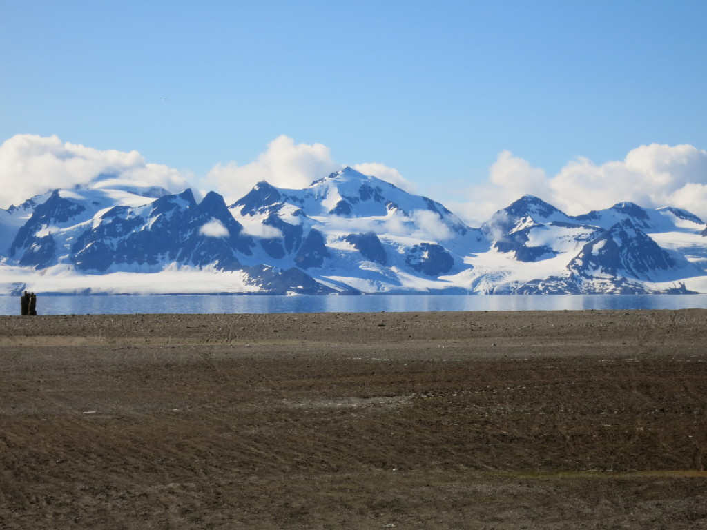 Prins Karls Forland seen from Oscar II Land