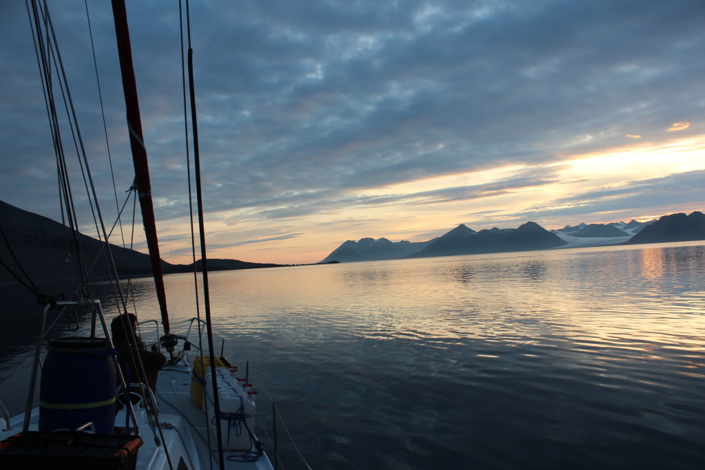 A view off the bow of S/Y Aleiga during a midnight watch.