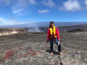 TravelingGeologist Field Scholarship To Kilauea, Hawaii with Bruna da Silva Ricardo